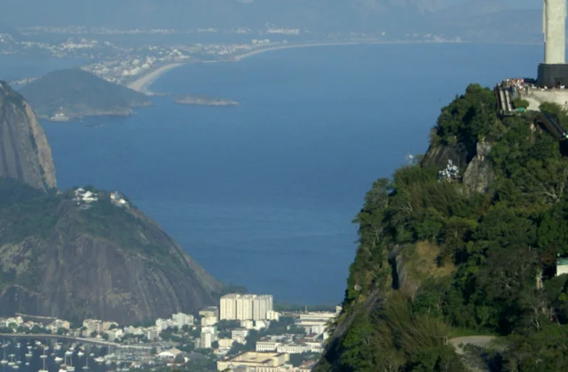 Rio Guided Tour: Corcovado Train & Christ the Redeemer Statue