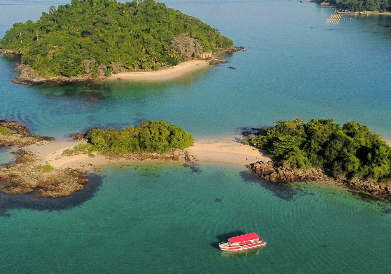 Angra dos Reis & Ilha Grande: Guided Tour from Rio de Janeiro + Schooner Cruise