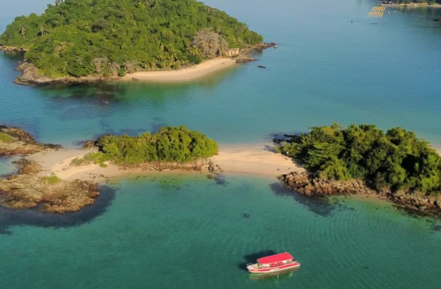 Angra dos Reis & Ilha Grande: Guided Tour from Rio de Janeiro + Schooner Cruise