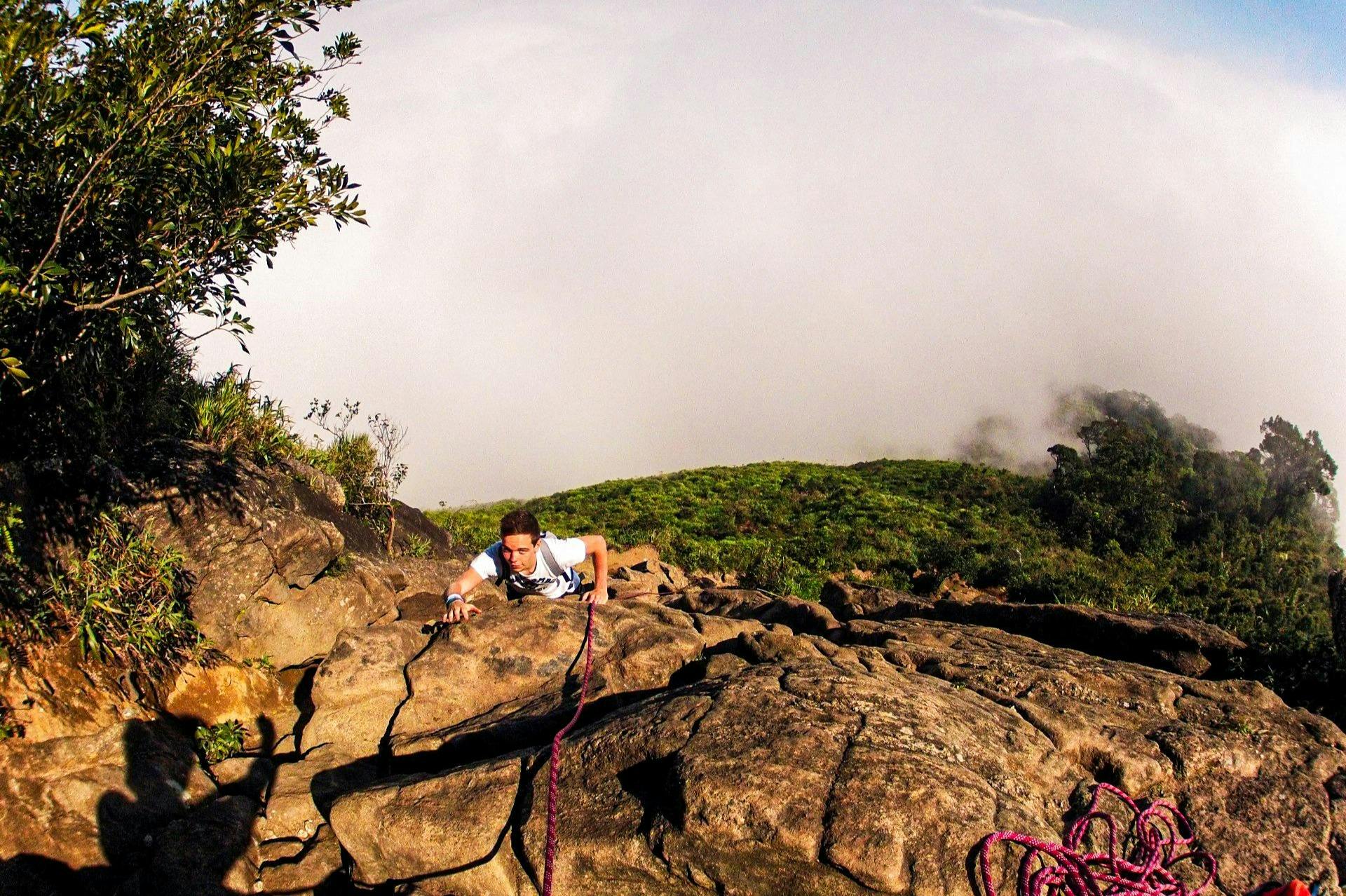 Rio de Janeiro: Gavea Rock Guided Hiking Tour + Transfer